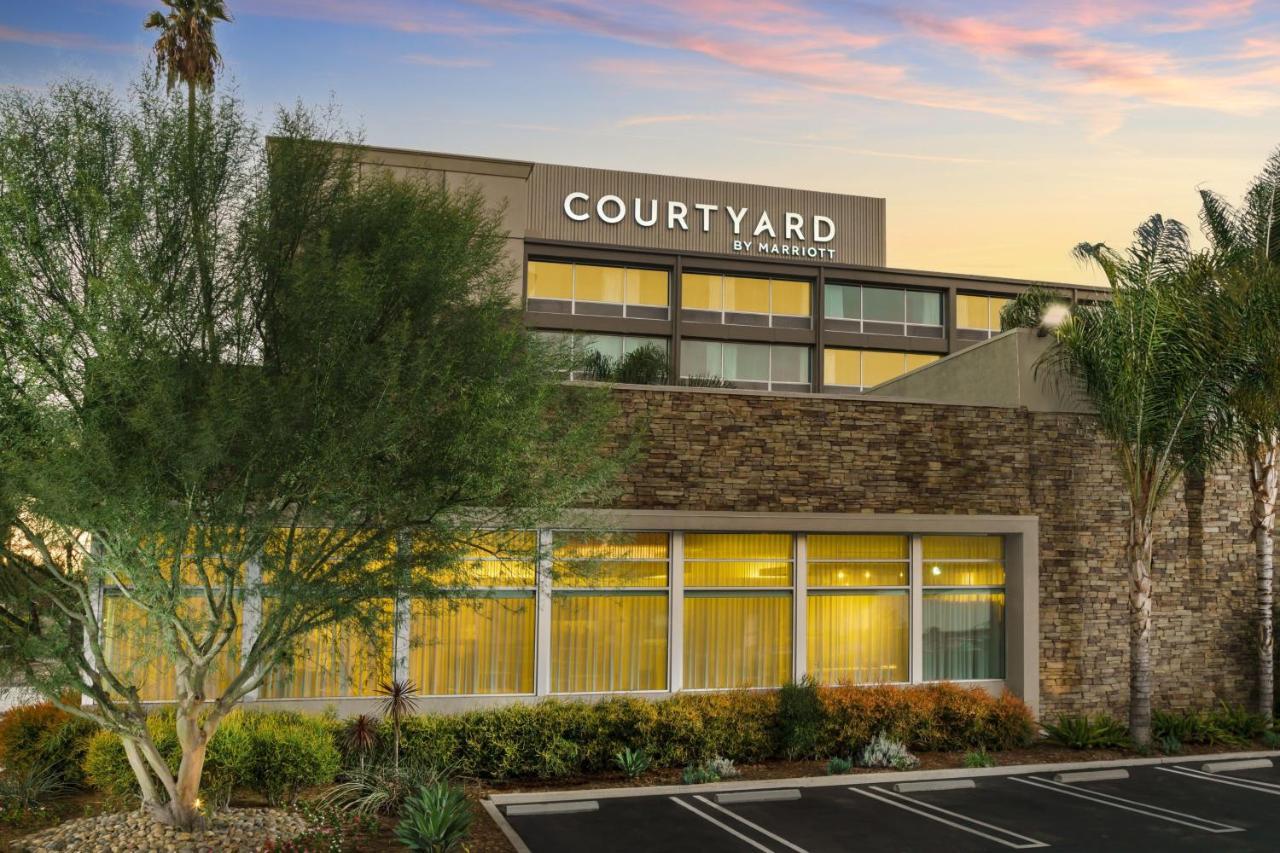 Courtyard By Marriott Los Angeles Woodland Hills מראה חיצוני תמונה