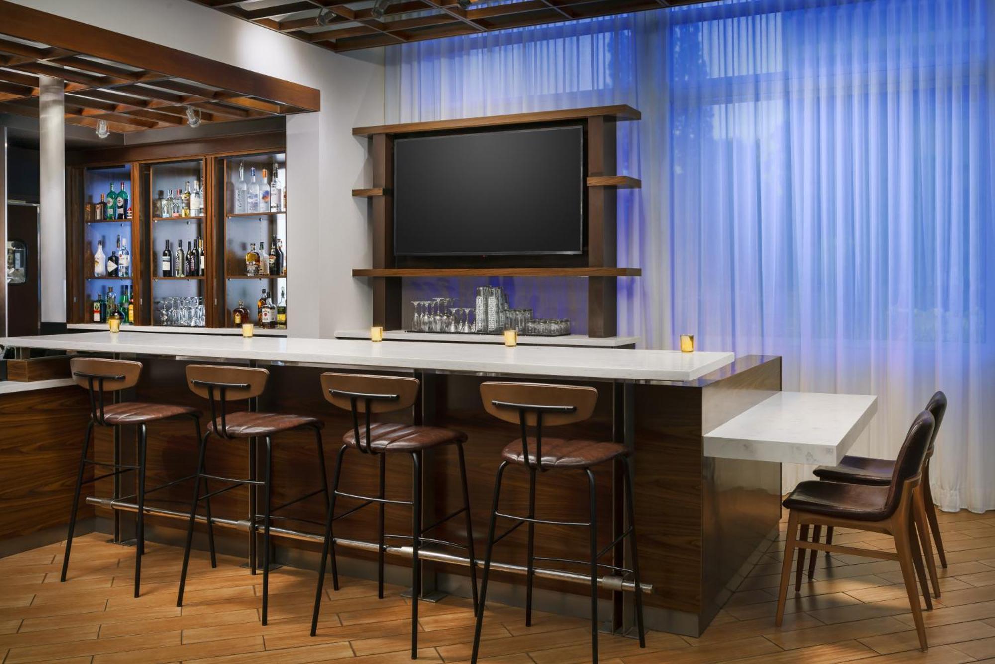 Courtyard By Marriott Los Angeles Woodland Hills מראה חיצוני תמונה