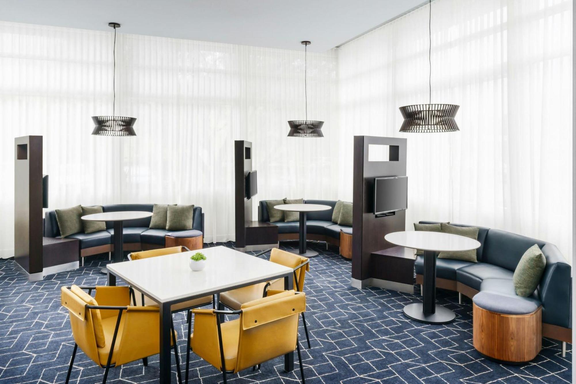 Courtyard By Marriott Los Angeles Woodland Hills מראה חיצוני תמונה